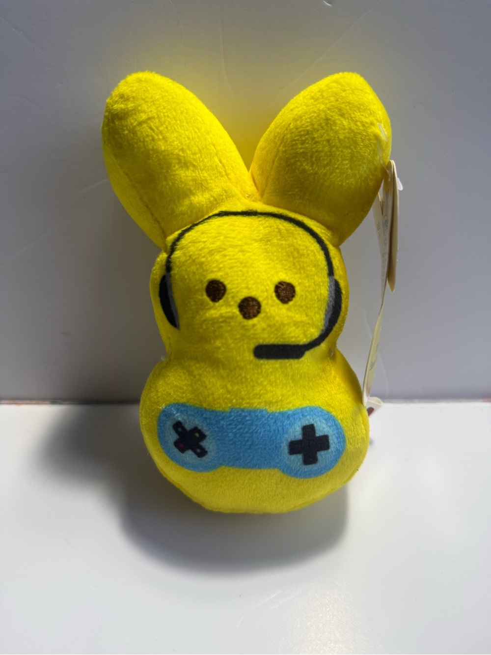 PEEPS 6" Soft Plush Easter Bunny YellowVideo Gamer You Tuber Dan Dee Scented New